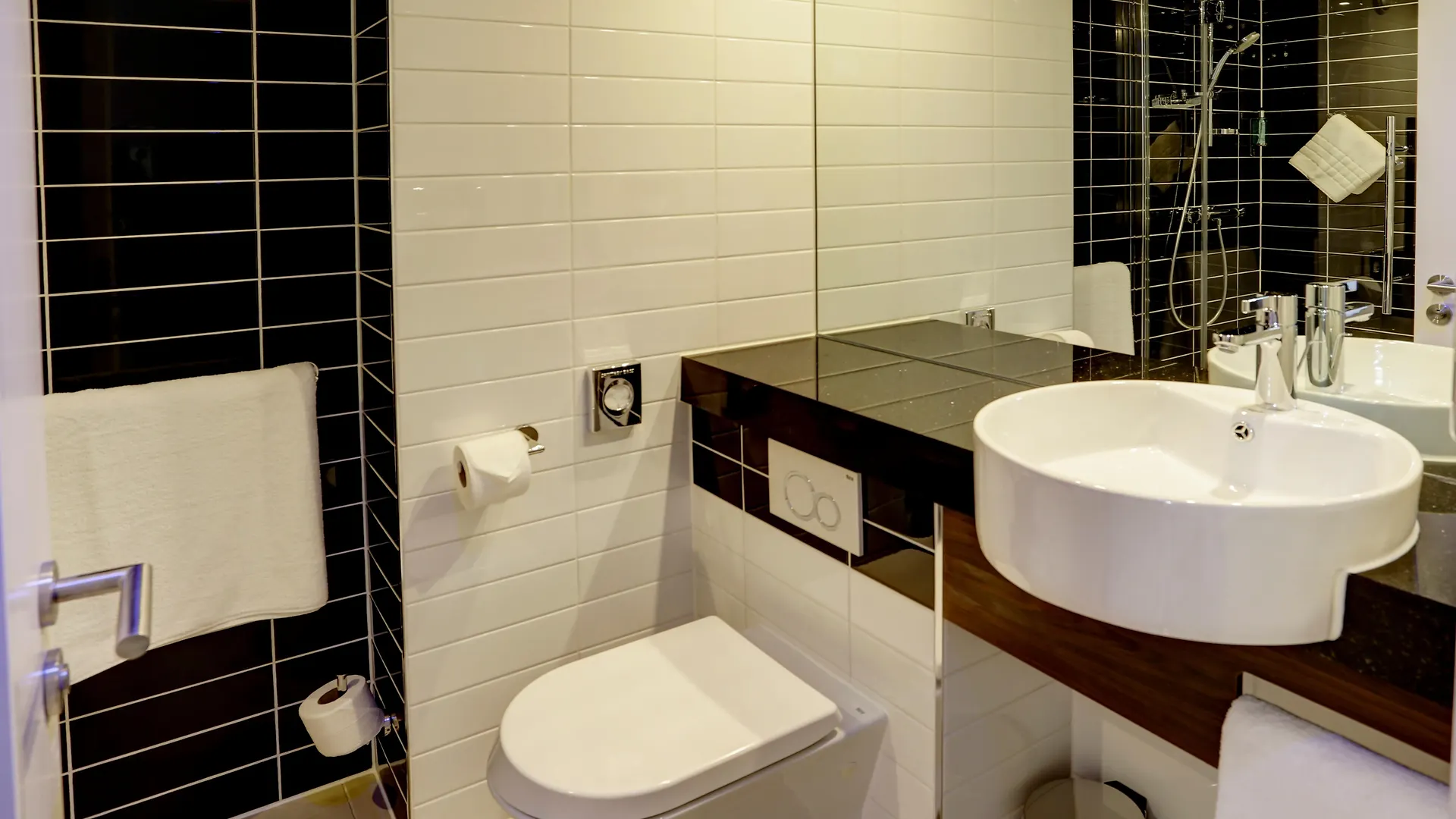 Hotel Holiday Inn Express London - Excel By Ihg
