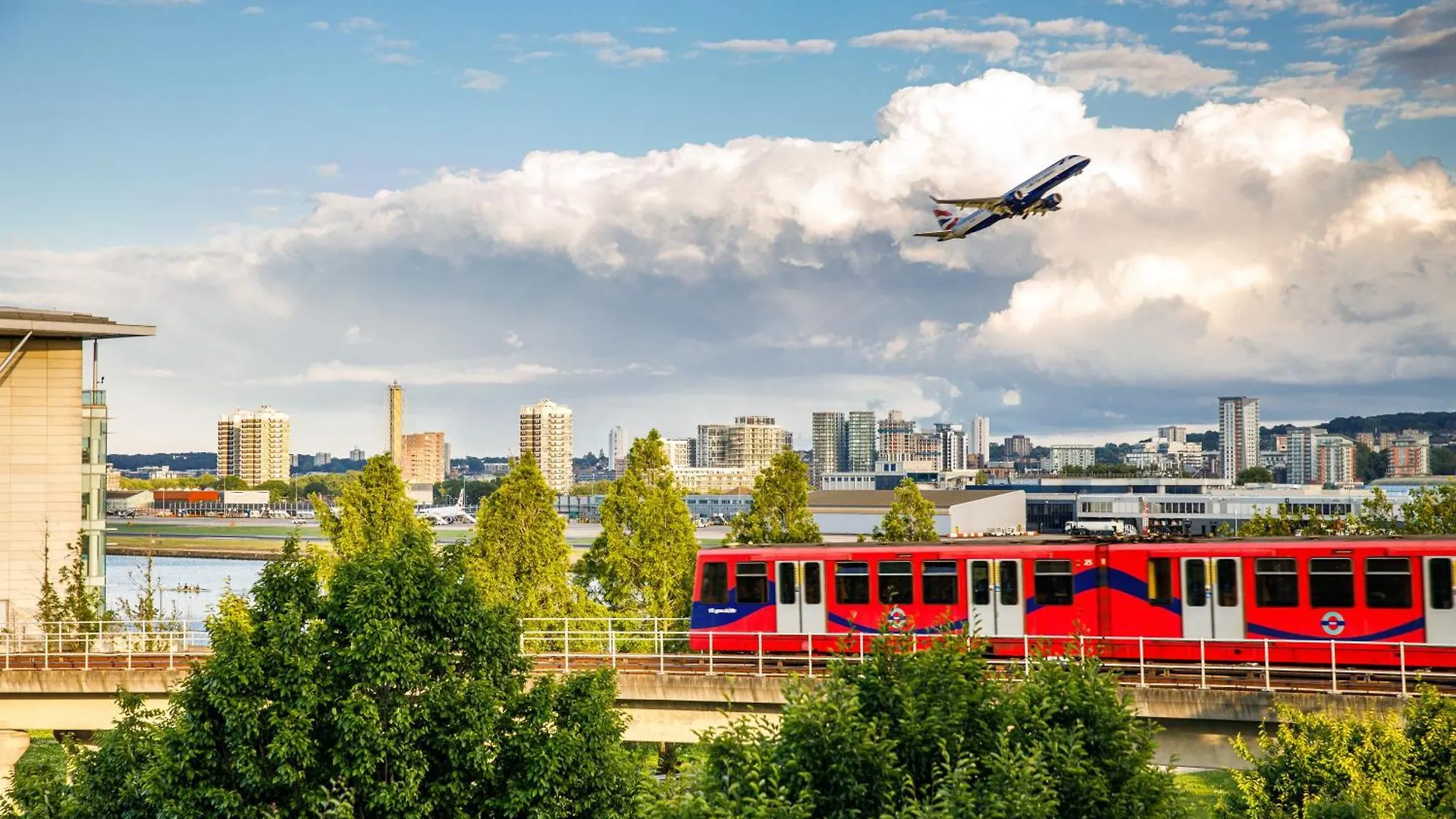 Holiday Inn Express London - Excel By Ihg 3*,  Reino Unido